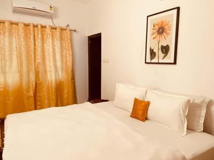 Fortis Rooms Kochi Eksteriør billede